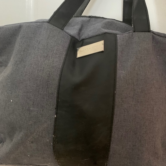 Weekend bag - Picture 2 of 5